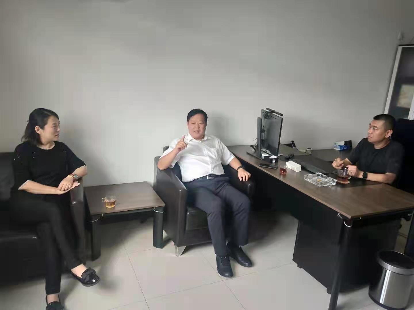李建民到天宇高客督导检查工作.jpg